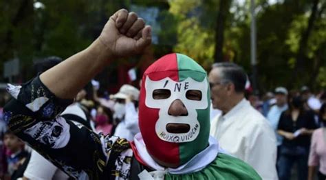 In Pics | Mexico protests: Tens of thousands of people protest - World News