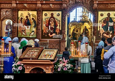 Iconostasis icons hi-res stock photography and images - Alamy