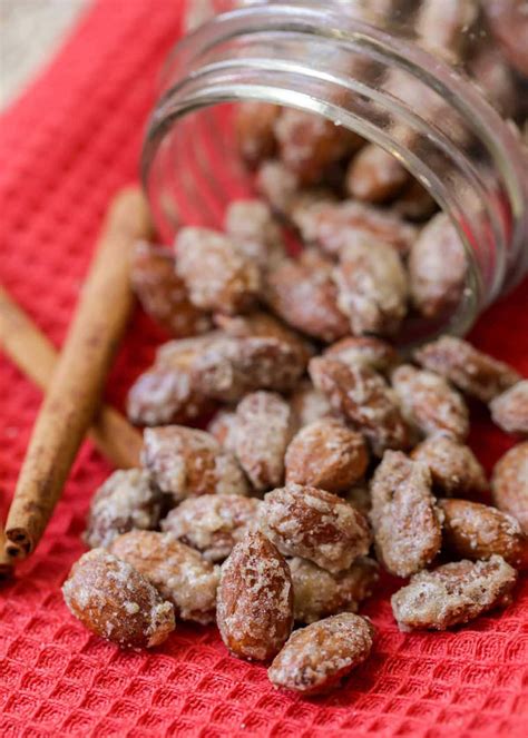 Easy Candied Almonds | Lil' Luna