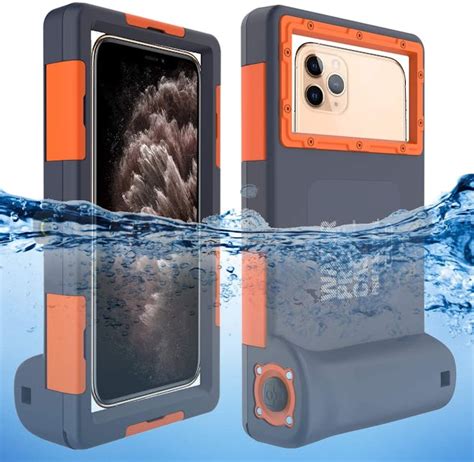 The 7 best waterproof phone cases