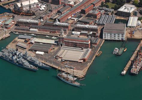 Portsmouth Historic Dockyard - Discover Britain