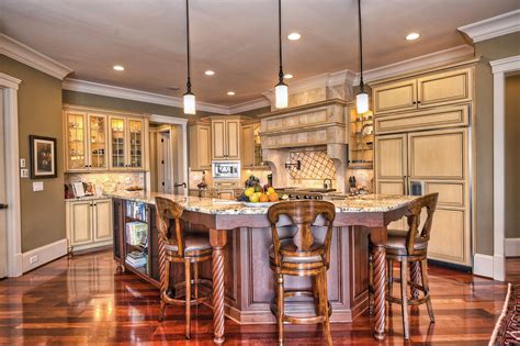 ivesterjackson.com | North carolina real estate, Bright kitchens, Luxury real estate marketing