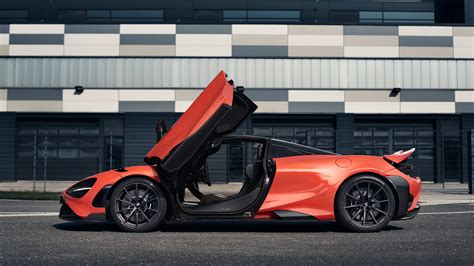 McLaren 765LT (2020) review: and then some | CAR Magazine