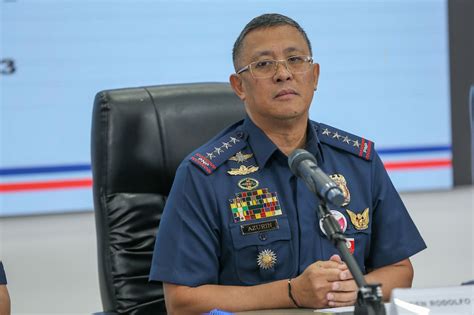 DFA told to explain why ex-PNP chief turned back in Canada – Filipino News