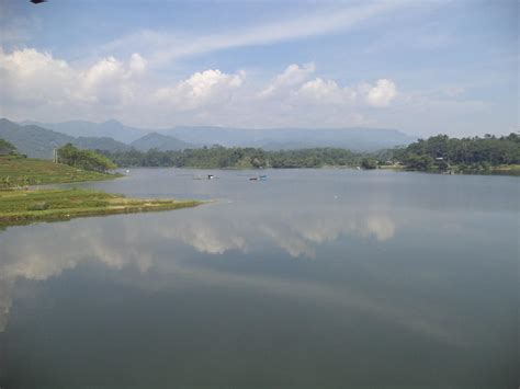 Waduk Cirata by themanofpro98 on DeviantArt