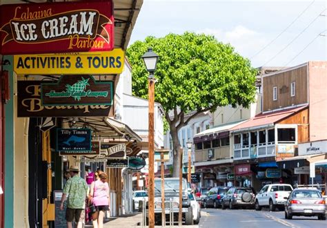 Maui’s Lahaina: a beach town where kings were born | The Seattle Times