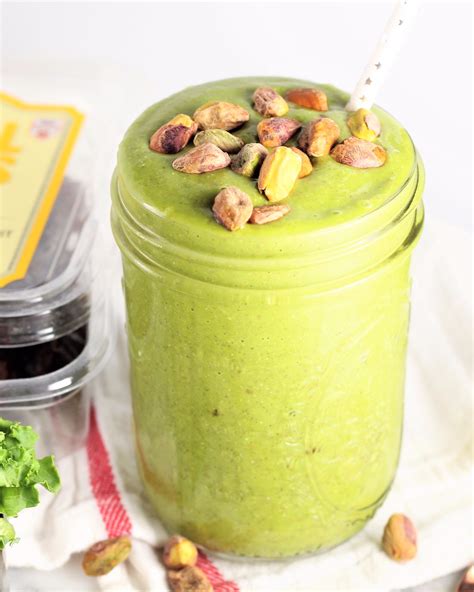 Lean Green Smoothie | Milk & Honey Nutrition