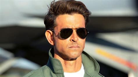 Hrithik Roshan relishes a cheat meal after 14 months of prep for ’Fighter’