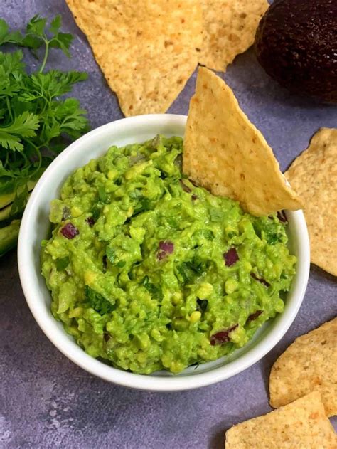 How To Make Guacamole - Indian Veggie Delight