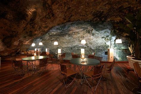 Grotta Palazzese-Amazing Italian Restaurant Carved Into A Cliff