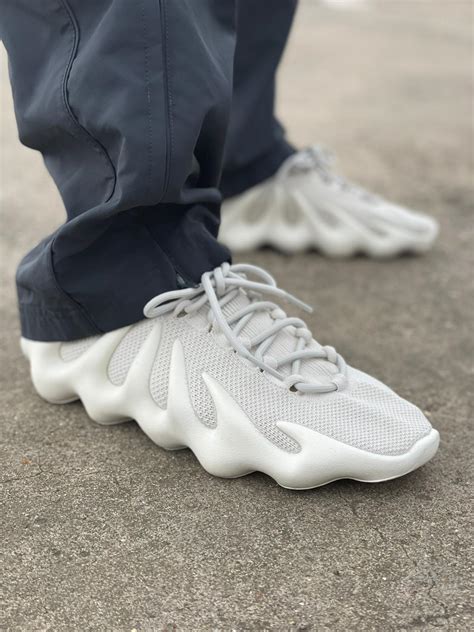 YEEZY 450 Cloud White - An Exoskeleton For Your Feet