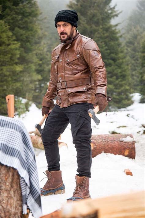 salman khan in the latest still from his latest movie tiger zinda hai | Tiger Zinda Hai First ...