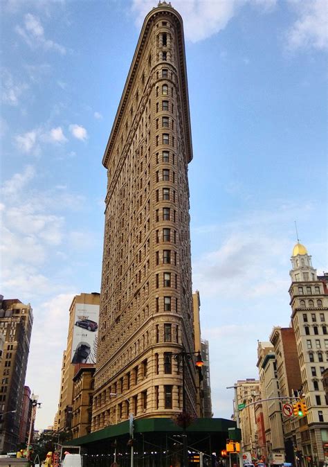 The Flatiron Building | 13 Iconic New York Landmarks During Day And ...