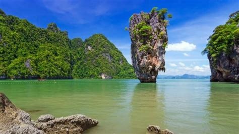 Andaman and Nicobar Islands -- History, How to Reach, Tourism