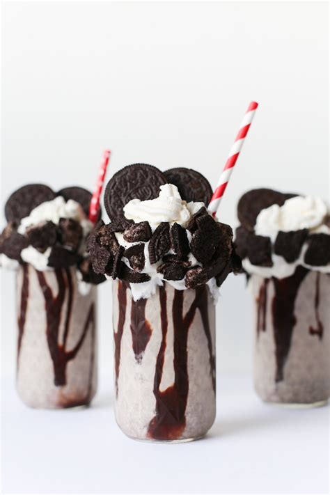 Oreo Cookie Milkshake