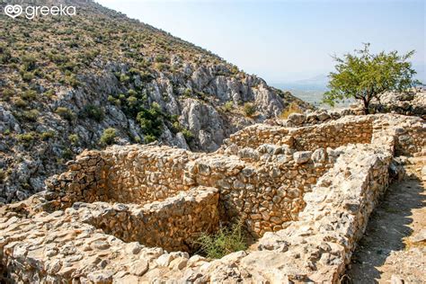 Photos of Cyclopean Walls in Mycenae - Page 1 | Greeka.com