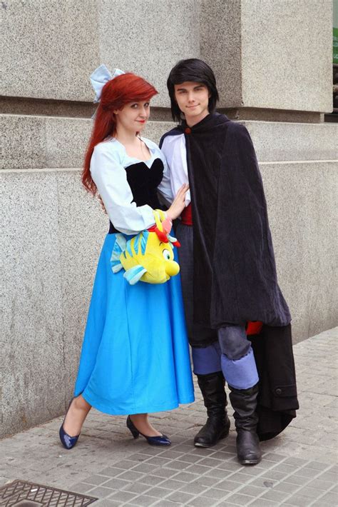 Ariel and Eric Cosplay | Kostüme für päarchen, Halloween kostüm, Disney cosplay