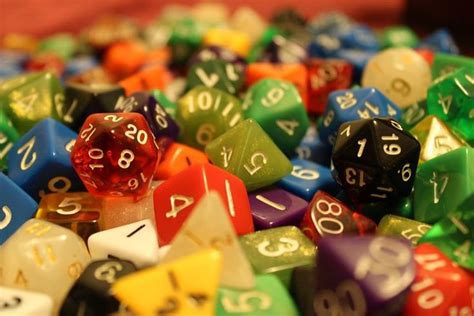 Using the Dice in Dungeons & Dragons 5e | Dungeons and dragons 5e, Dungeons and dragons, Dungeon