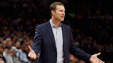 Chicago Bulls fire head coach Fred Hoiberg