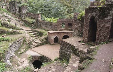 Iran Destination | Rudkhan Castle, Gilan, Iran Tour Operator