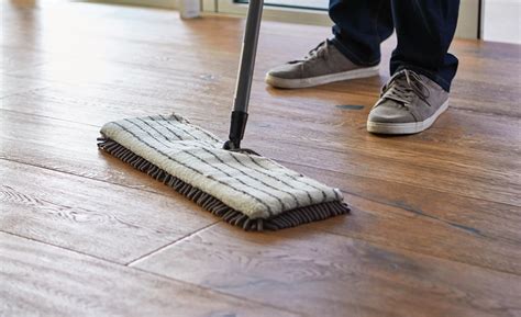 Cleaning Laminate Tile Floors – Flooring Tips