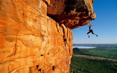 [100+] Rock Climbing Wallpapers | Wallpapers.com