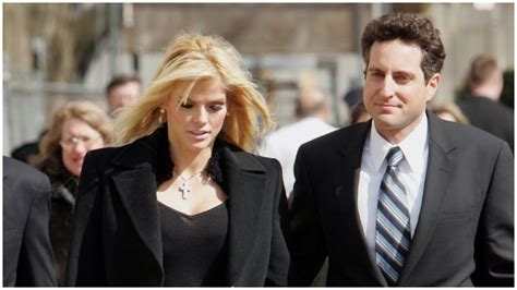 Where Is Howard K.stern, Attorney For Anna Nicole Smith Now?