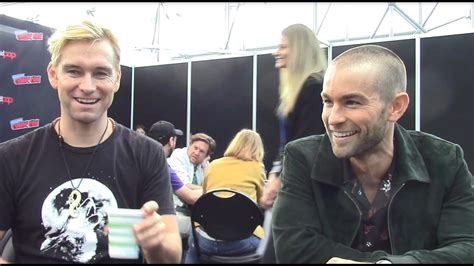 'The Boys' - Antony Starr, Chace Crawford Interview (NYCC) - YouTube