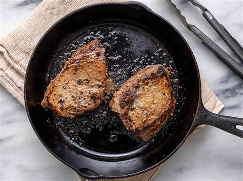 How To Broil Steak In Cast Iron Pan - Recipes.net