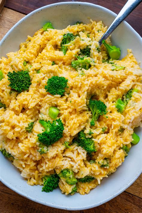 Broccoli Cheddar Rice - Closet Cooking