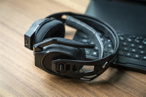 Plantronics RIG 800LX review: A comfy wireless headset with Dolby Atmos ...