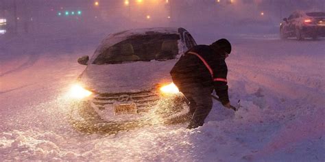 Up to 20cm snow and 60km winds in winter storm warning in Mississauga and Brampton | INsauga