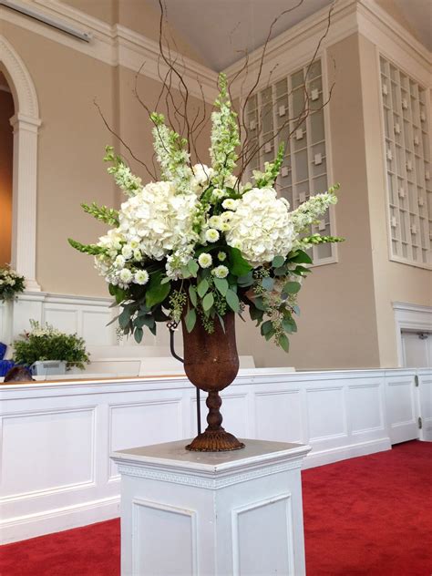 Lisa Foster Floral Design: Large Flower Arrangements For Knoxville Weddings