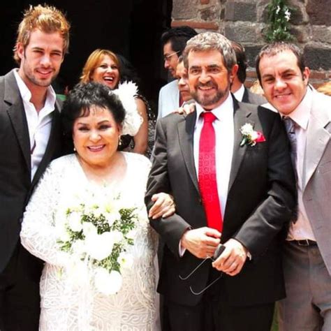 Carmen Salinas, William Levy, Wedding Dresses, Fashion, Places, Bride ...