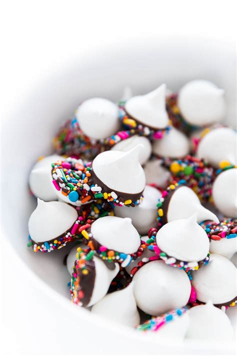 Confetti Meringue Kisses | wyldflour