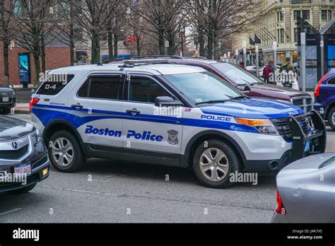 Boston Police car in the city - BOSTON , MASSACHUSETTS Stock Photo - Alamy