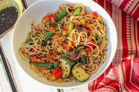 How To Make Vegan Chow Mein - Susan Cooks Vegan