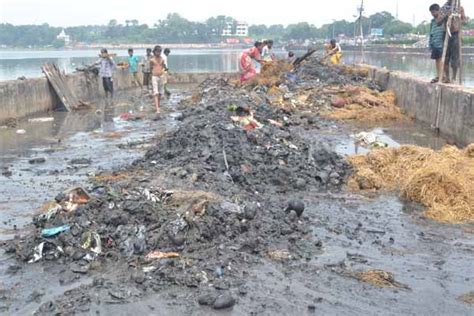 After immersion, it’s cleaning drive at lakes in Nagpur; Eco movement a long way to go