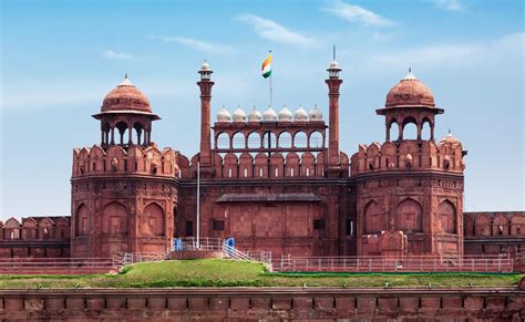 4 Historical Sites in Delhi that will Take your Breath Away - NCL Travel