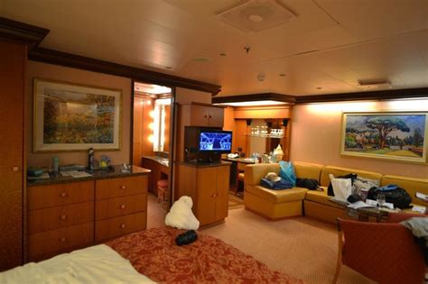 Interior Stateroom, Cabin Category 4F, Carnival Valor