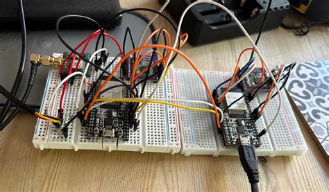 Transferring data between two ESP32s via SPI pins | Jay Gould