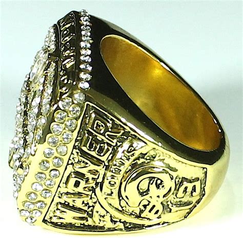 Kurt Warner St. Louis Rams High Quality Replica 1999 Super Bowl XXXIV Championship Ring ...