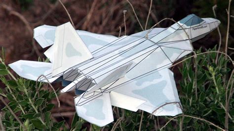 How to make an F-22 Paper Airplane 3D model - YouTube