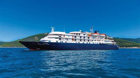 Luxury Fiji Islands Cruise With MS Caledonian Sky | Indus Travels