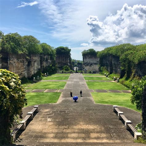 Parc culturel Garuda Wisnu Kencana, Ungasan location de vacances à partir de € 14/nuit | Abritel