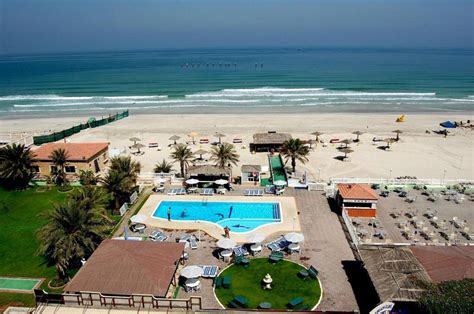 Ajman Beach Hotel 3* (Ajman, UAE)