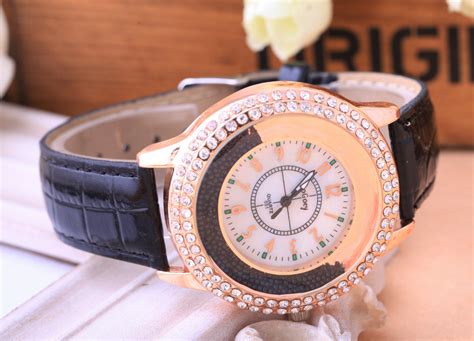 Custom Leather Watches for Ladies - Artemisia Watches