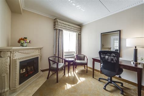 Markham Hotel Suites | Monte Carlo Inn & Suites - Downtown Markham