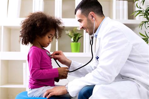 Good Pediatrician: How to Find One You Trust | Reader's Digest