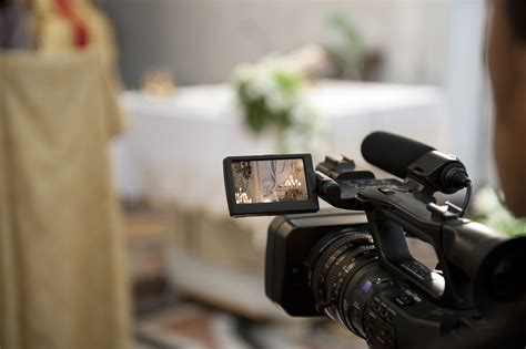 The Fundamentals of Wedding Videography for Beginners | B&H eXplora